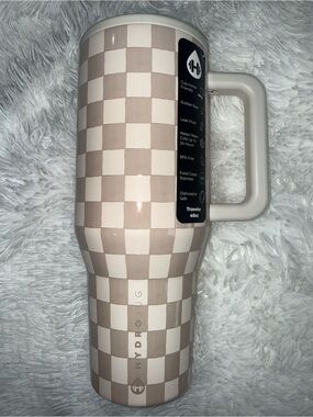 HydroJug Sandstone 40 oz traveler